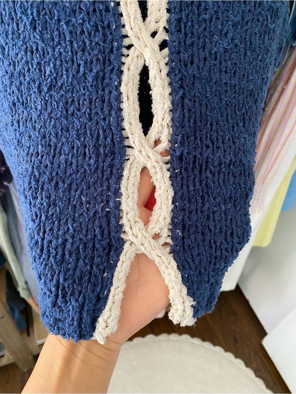 FREE PEOPLE Navy Blue Knit Cut Out Tank with Ivory Trim! 🐚 - Picture 6 of 12
